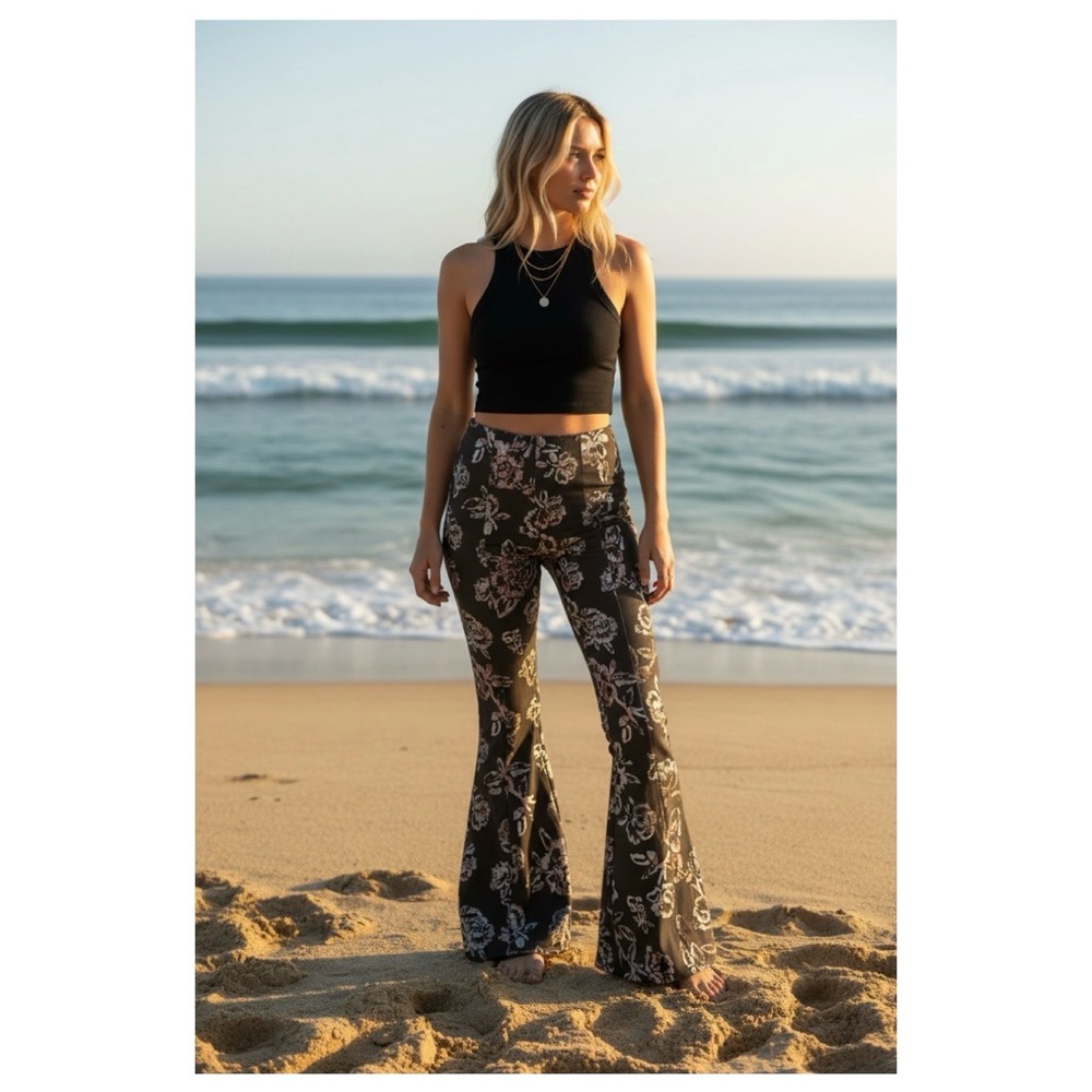 Free‎ People Born To Be Wild Black Combo Stretch Ponte Bell Bottom Flare Pants 4